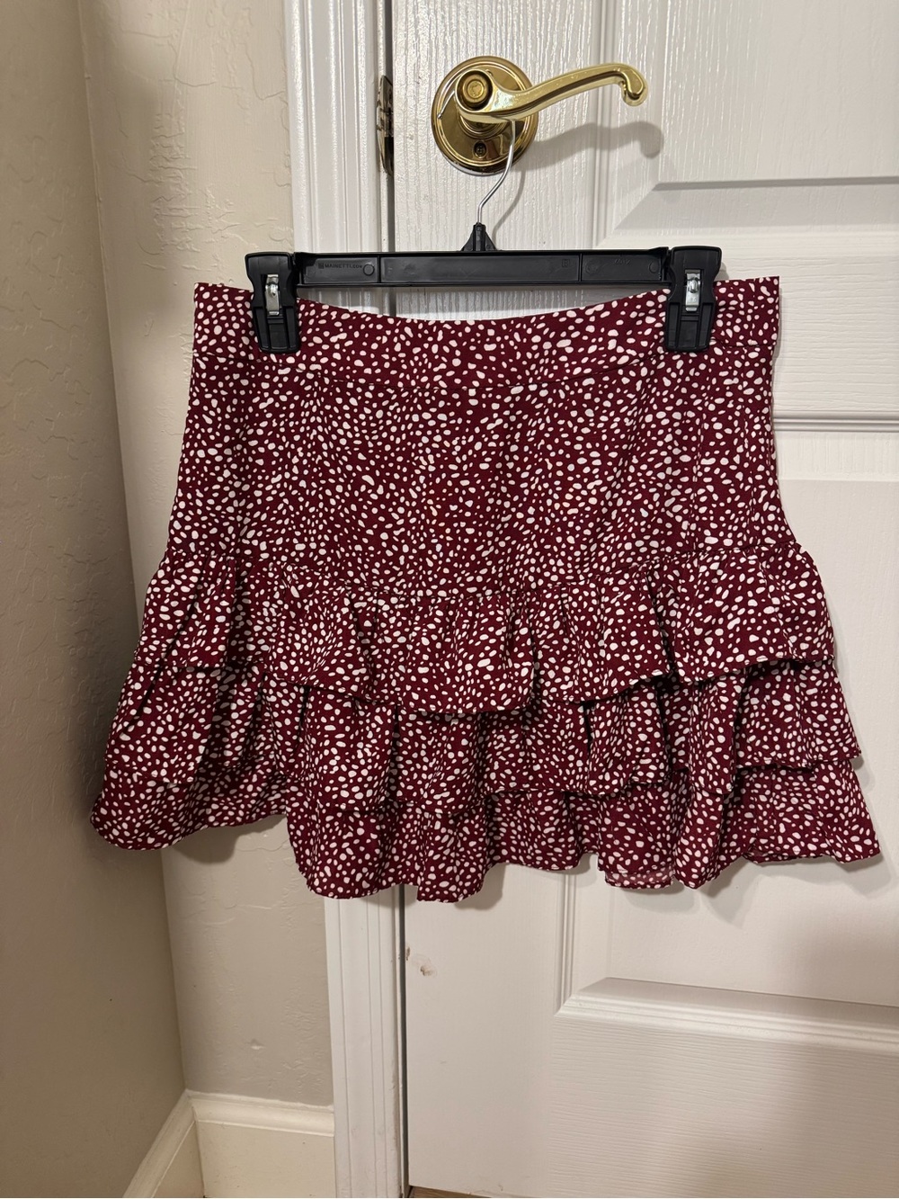 SHEIN Burgundy Dot Ruffle Mini Skirt